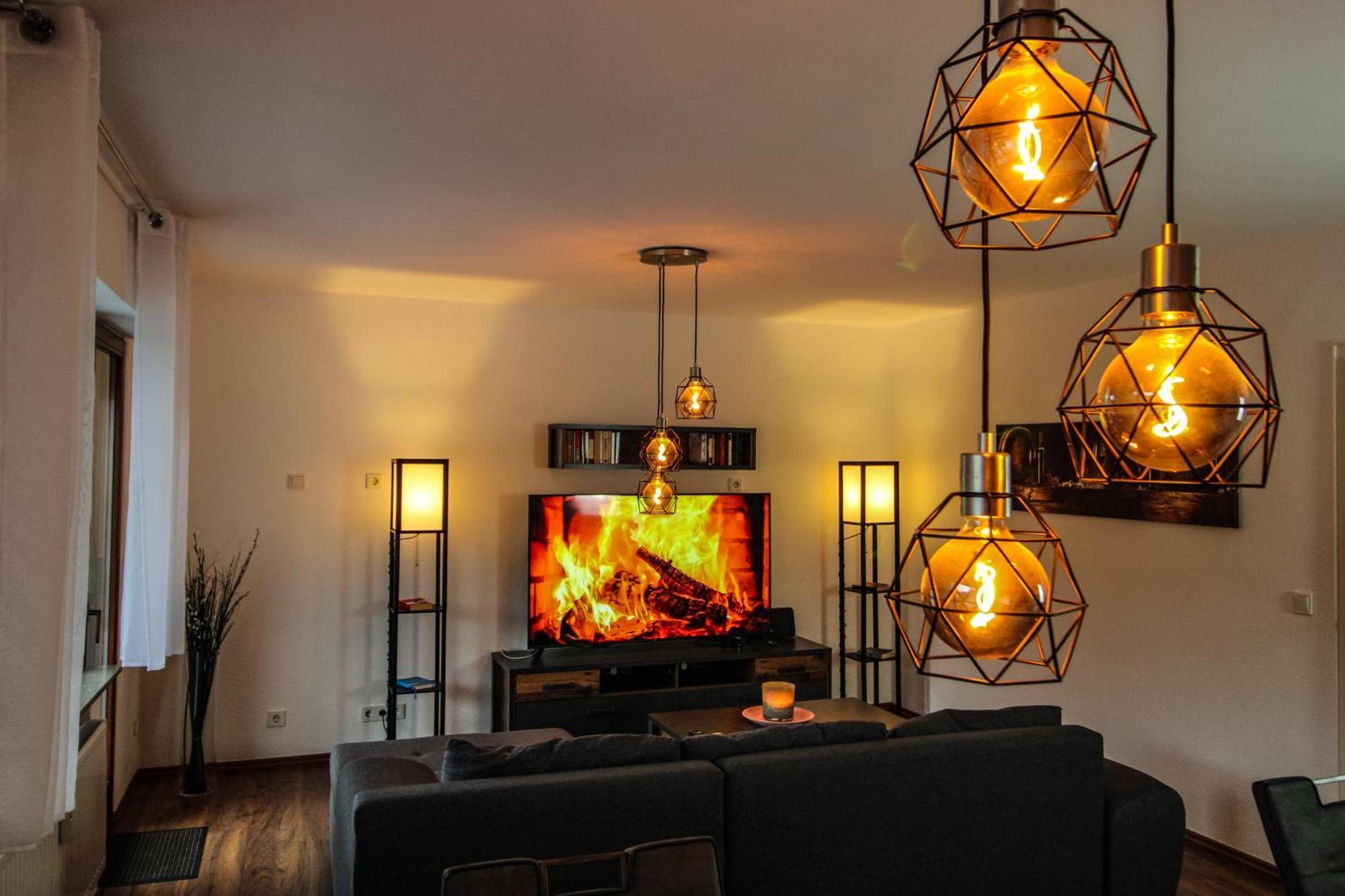 Moderne Fewo Sky Netflix Terrasse Burgblick Boxspringbett Waschtrockner 불라이 외부 사진