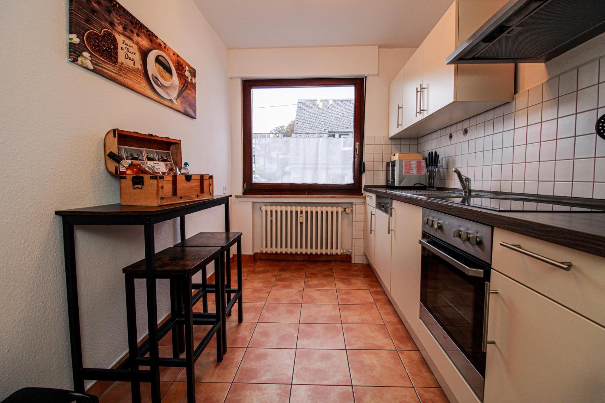 Moderne Fewo Sky Netflix Terrasse Burgblick Boxspringbett Waschtrockner 불라이 외부 사진